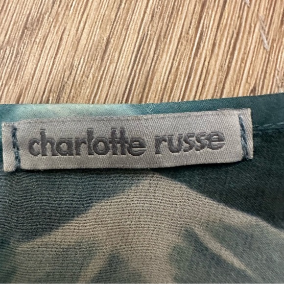 Charlotte Russe Green and White Batwing Sleeve Blouse size S - Picture 3 of 5